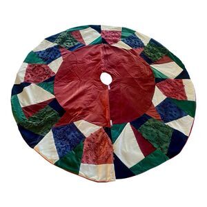 Quilted Christmas Tree Skirt Reversible Patchwork Chenille Velvet VTG